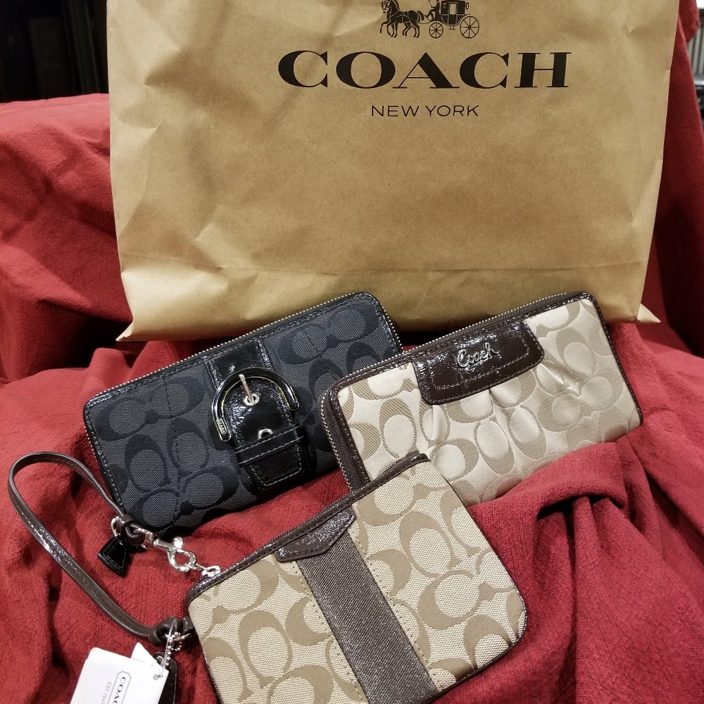 Coach Wristlet
